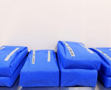 From Sterilization to Surgery: How Passive RFID Transforms Surgical Tray Tracking